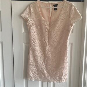 Aritzia Talula Lace Dress in Light pink/cream